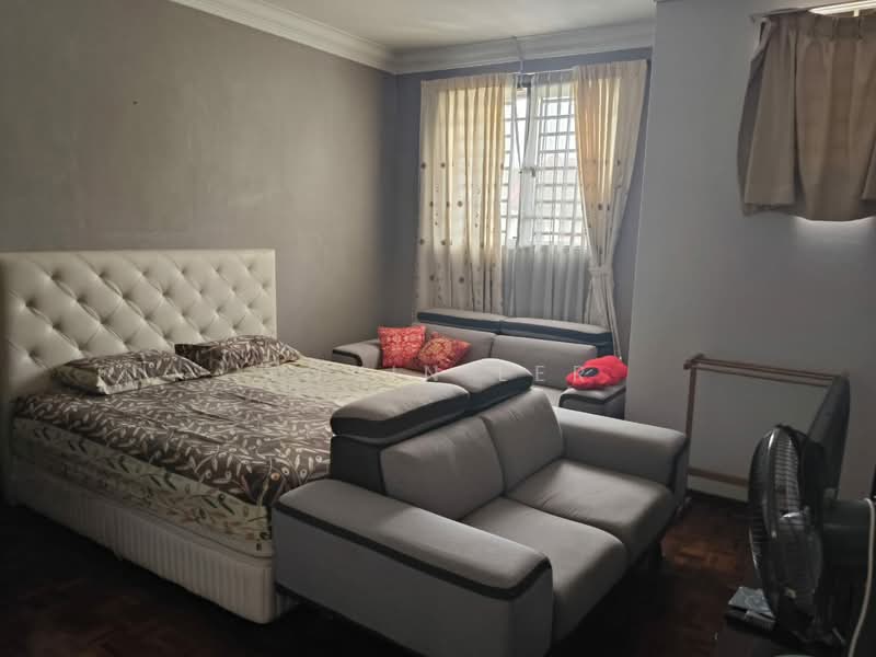 Rumah Teres 2 Tingkat untuk Dijual di Taman Setia Indah (Tebrau) - Dovin Ler - Bedroom - PropertyGuru.com.my