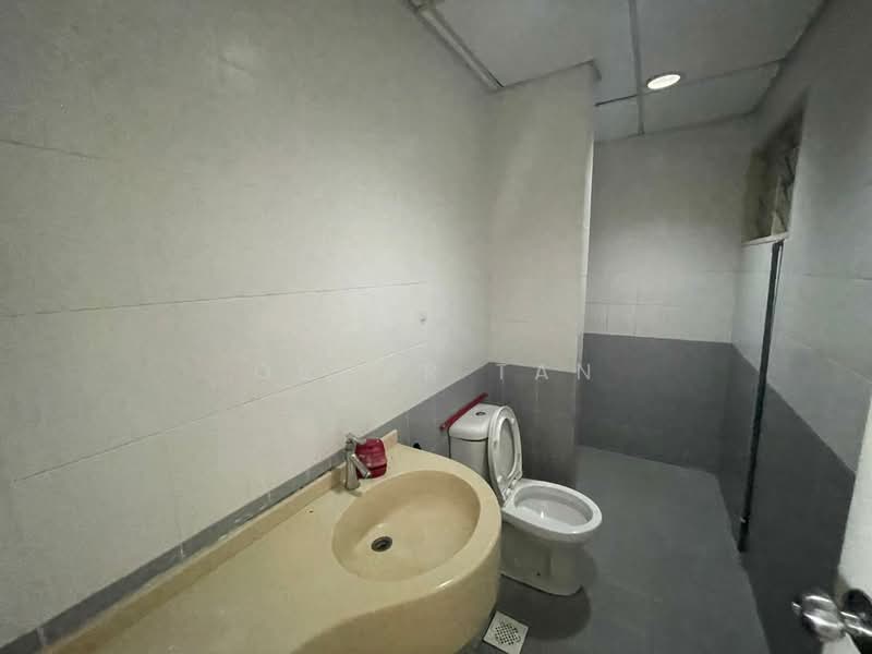 Condominium for Rent at Platinum Lake PV 12 - Oscar Tan - Bathroom - PropertyGuru.com.my