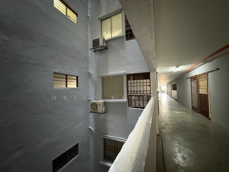 Apartment for Sale at Vista Impiana - Hafiz Yaacob - Corridor - PropertyGuru.com.my