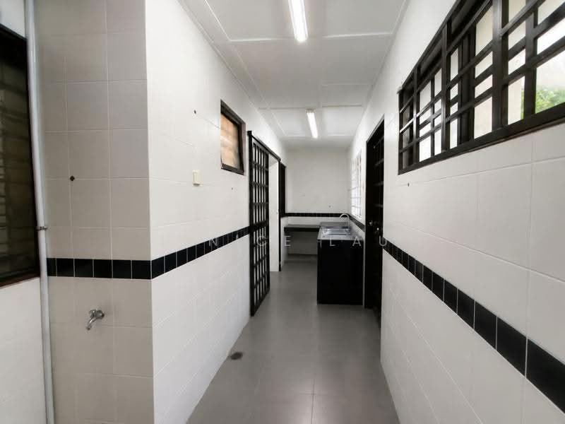 Rumah Teres 2-Tingkat untuk Disewa di Sungai Long (Bandar Sungai Long) - Janice Lau - Corridor - PropertyGuru.com.my