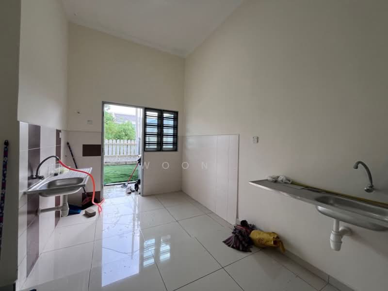 Bungalow House untuk Disewa di Taman Kasa Heights (Alor Gajah) - Woon . - Kitchen - PropertyGuru.com.my