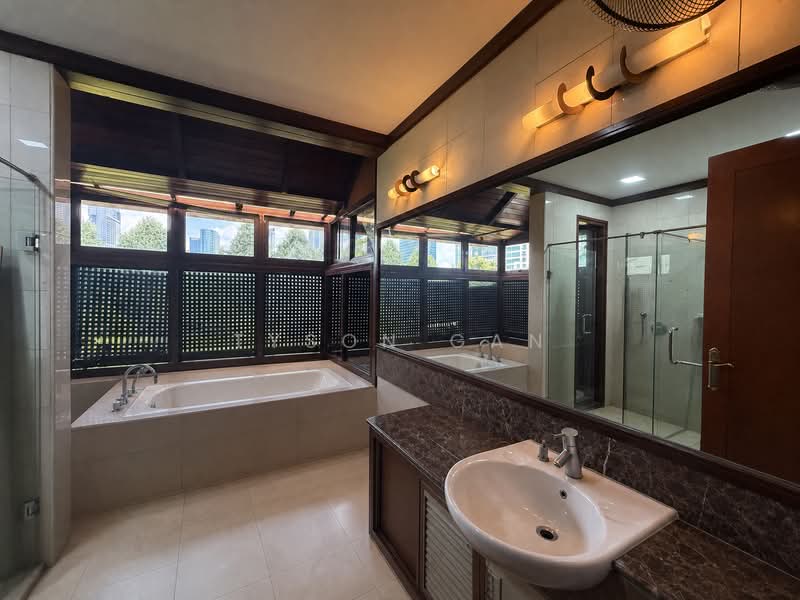 Rumah Banglo untuk Dijual di Bukit Persekutuan (Bangsar) - Tyson Gan - Bathroom - PropertyGuru.com.my