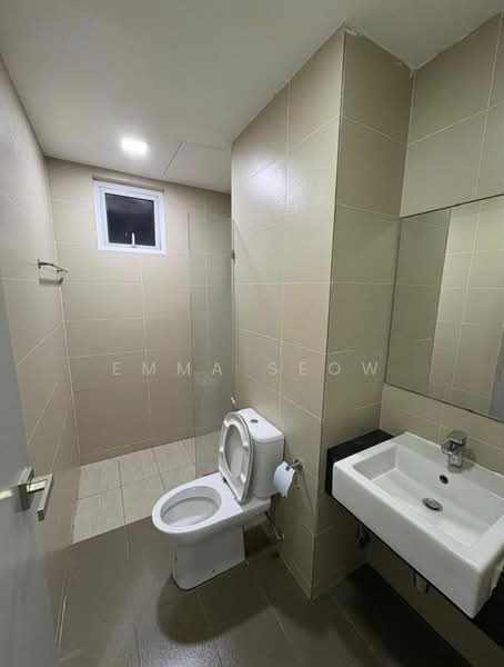 Condominium for Rent at Tropicana Bay Residences - Emma Seow - Bathroom - PropertyGuru.com.my
