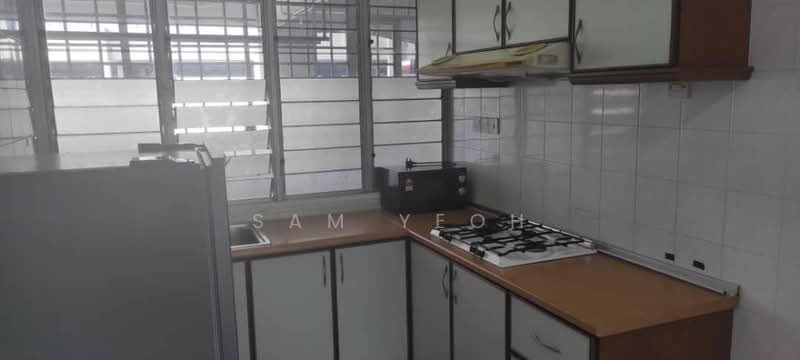 Condominium for Rent at N-Park Condominium - Sam Yeoh - Kitchen - PropertyGuru.com.my