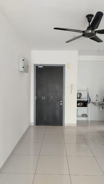 Servis Apartment untuk Disewa di KL Traders Square - Sammy Kok - Kitchen - PropertyGuru.com.my