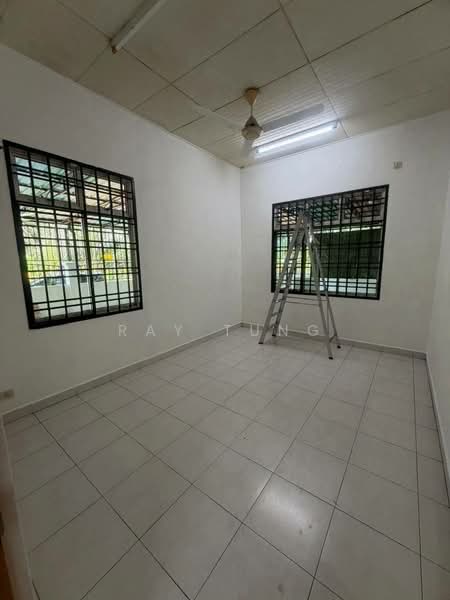 1-storey Terraced House for Sale in Taman Bestari Indah (Ulu Tiram) - Ray Tung - Interior - PropertyGuru.com.my