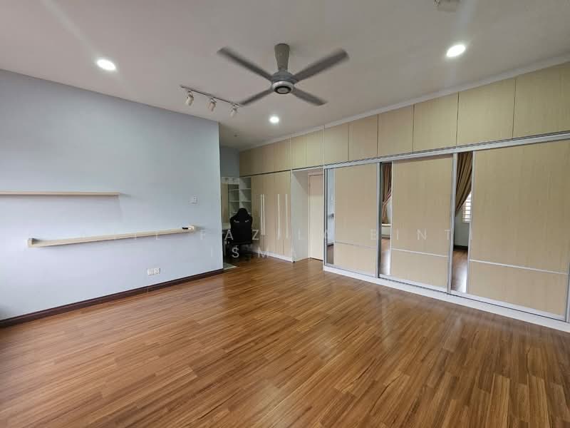 2-storey Terraced House for Sale in Denai Alam (Shah Alam) - Anil Fazila Binti Ismail - PropertyGuru.com.my