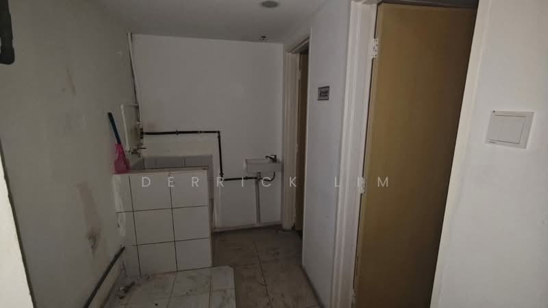 Kedai untuk Disewa di Jalan Klang Lama (Old Klang Road) (Kuala Lumpur) - Derrick Lim - Interior - PropertyGuru.com.my