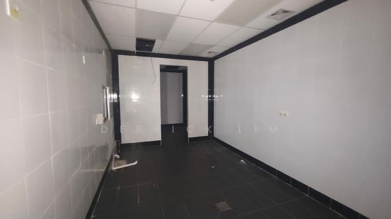 Kedai untuk Disewa di Jalan Klang Lama (Old Klang Road) (Kuala Lumpur) - Derrick Lim - Interior - PropertyGuru.com.my
