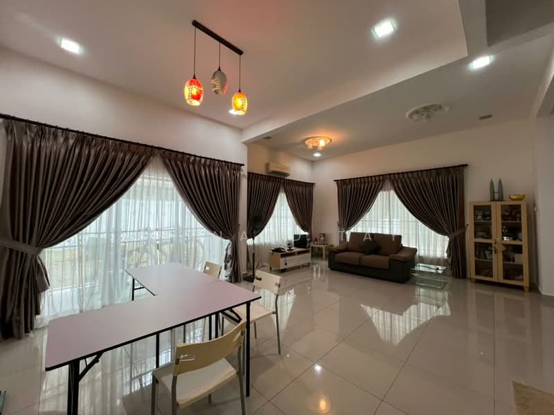 Rumah Berkembar untuk Dijual di Semenyih (Selangor) - Bernard Tay - PropertyGuru.com.my