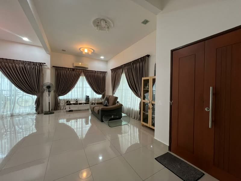 Rumah Berkembar untuk Dijual di Semenyih (Selangor) - Bernard Tay - PropertyGuru.com.my