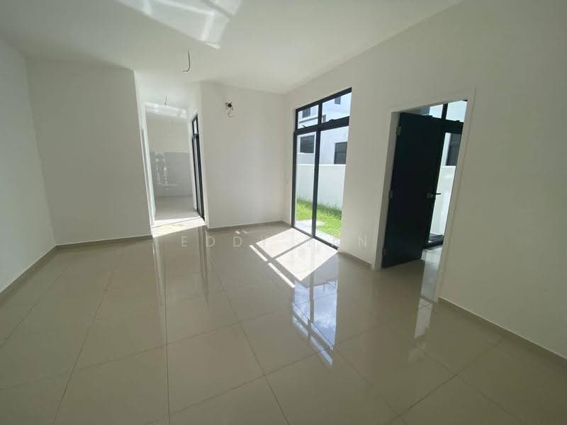 Semi-Detached House for Sale in Eco Botanic (Iskandar Puteri (Nusajaya)) - Eddy Tan - Living Room - PropertyGuru.com.my