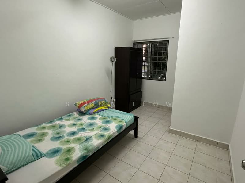2-storey Terraced House for Sale in Taman Putra Prima (Puchong) - Simon Teow - Bedroom - PropertyGuru.com.my