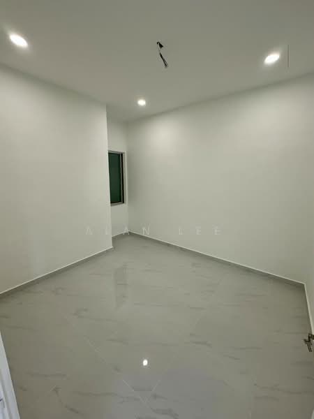 Rumah Teres 1 Tingkat untuk Dijual di Taman Megah Ria (Masai) - Alan Lee - PropertyGuru.com.my
