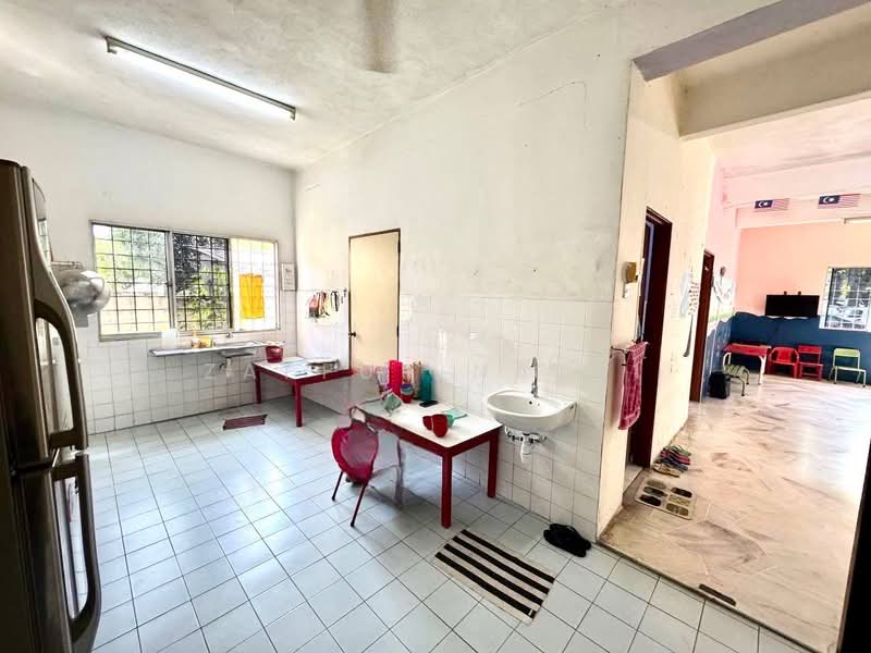 Rumah Teres untuk Dijual di Taman Rakan (Kajang) - Zaffur Nazri - PropertyGuru.com.my