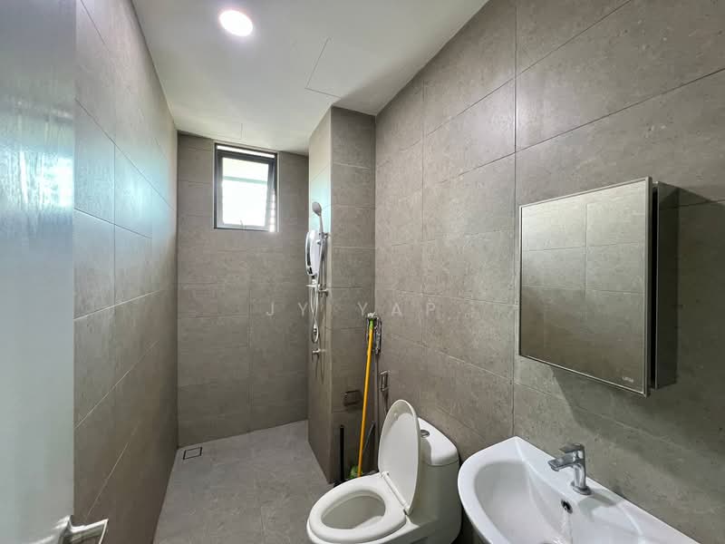 Kondominium untuk Disewa di Verando Residence - JY Yap - Bathroom - PropertyGuru.com.my