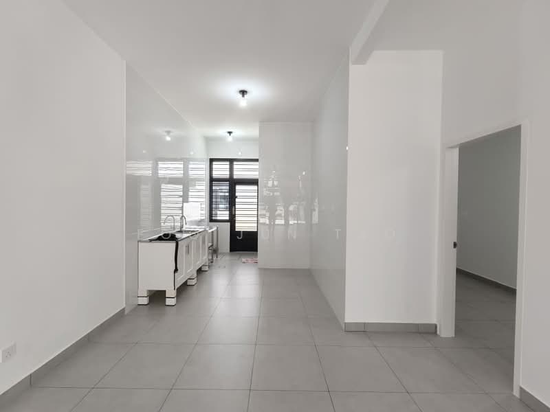 2-storey Terraced House for Rent in Johor Bahru (Johor) - Foo Jun Tao - Kitchen - PropertyGuru.com.my