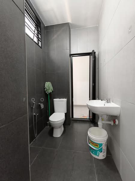 2-storey Terraced House for Rent in Johor Bahru (Johor) - Foo Jun Tao - Bathroom - PropertyGuru.com.my