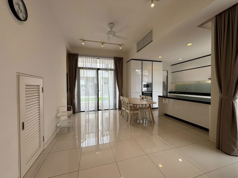 Rumah Teres untuk Dijual di Medini (Iskandar Puteri (Nusajaya)) - Shirley Lim - Living Room - PropertyGuru.com.my