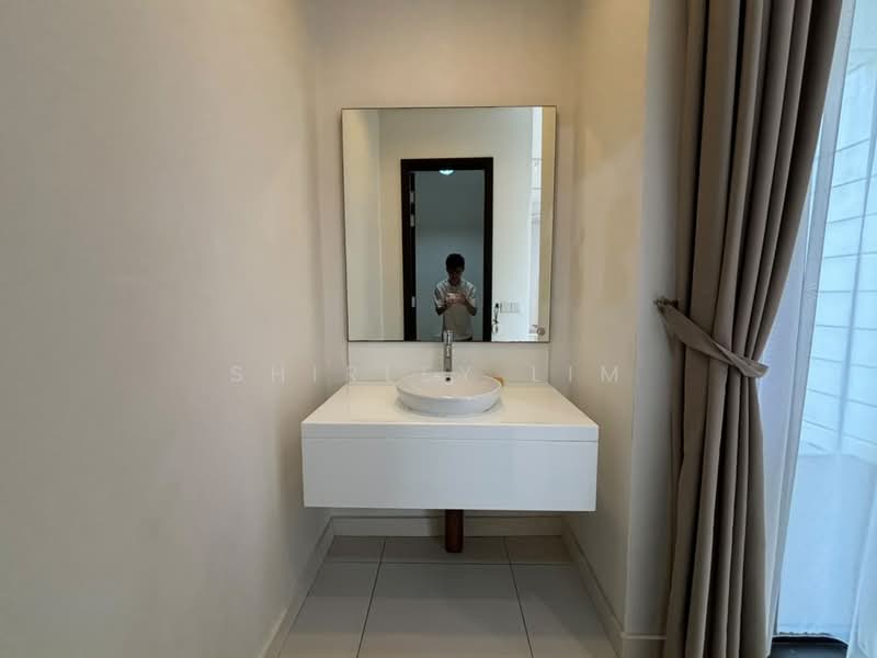 Rumah Teres untuk Dijual di Medini (Iskandar Puteri (Nusajaya)) - Shirley Lim - Bathroom - PropertyGuru.com.my