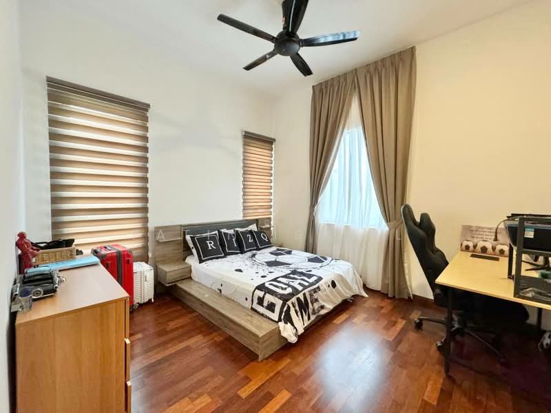 Semi-Detached House for Sale in Alam Sari (Bangi) - Fatin Ismail - Bedroom - PropertyGuru.com.my