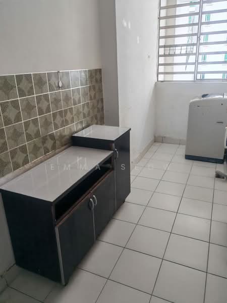 Kondominium untuk Disewa di Elit Heights @ Bayan City - Emma Seow - Balcony - PropertyGuru.com.my