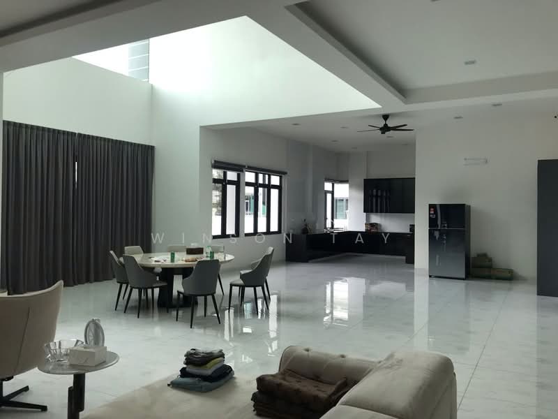 Rumah Banglo untuk Dijual di Bluwater Estate (Seri Kembangan) - Winson Tay - PropertyGuru.com.my