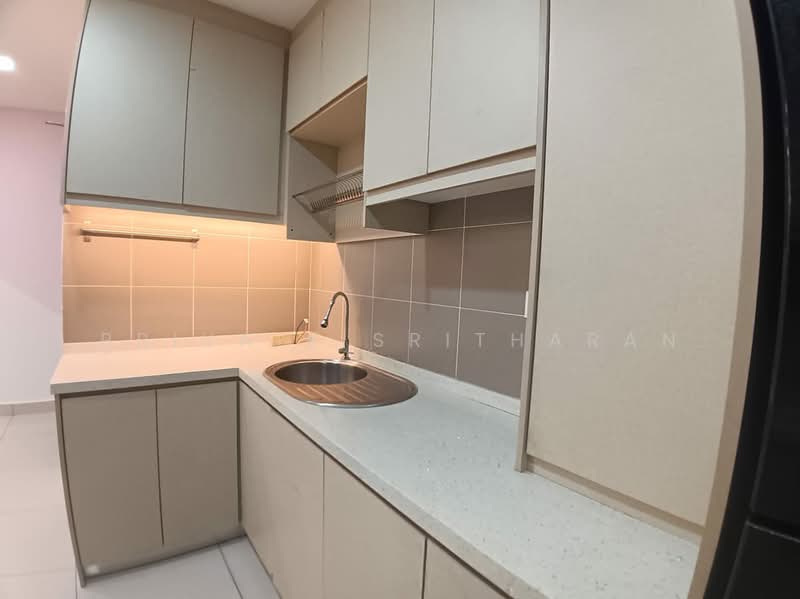 Kondominium untuk Disewa di Aurora Residence @ Lake Side City - Priya K Sritharan - Kitchen - PropertyGuru.com.my
