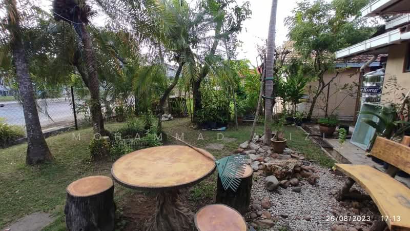 Semi-Detached House for Sale in Taman Berjaya Permai (Kuantan) - Mohammad Azizi - PropertyGuru.com.my