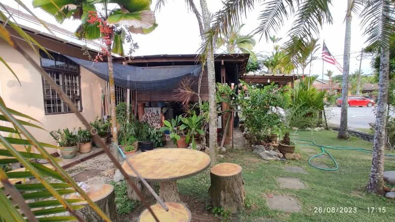 Semi-Detached House for Sale in Taman Berjaya Permai (Kuantan) - Mohammad Azizi - PropertyGuru.com.my