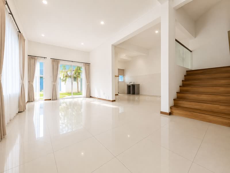 Townhouse for Sale in Sunway City Ipoh (Ulu Kinta) - Seamus Kor - Living Room - PropertyGuru.com.my