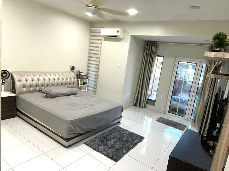 Rumah Teres 2-Tingkat untuk Dijual di Bandar Dato Onn (Tebrau) - Wenting Lee - Bedroom - PropertyGuru.com.my