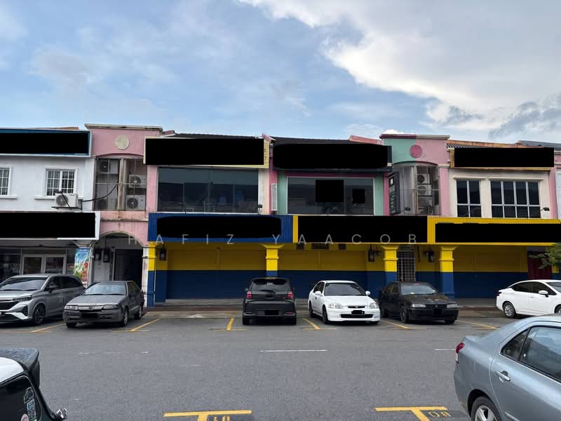 Shop / Office for Sale in Taman Semenyih Sentral (Semenyih) - Hafiz Yaacob - Exterior - PropertyGuru.com.my