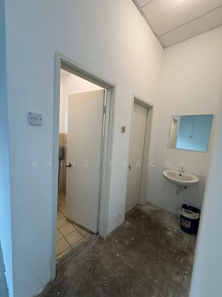 Shop / Office for Sale in Taman Semenyih Sentral (Semenyih) - Hafiz Yaacob - Interior - PropertyGuru.com.my