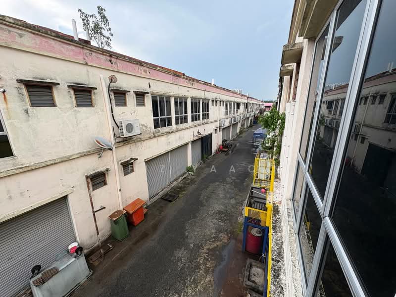 Shop / Office for Sale in Taman Semenyih Sentral (Semenyih) - Hafiz Yaacob - Exterior - PropertyGuru.com.my