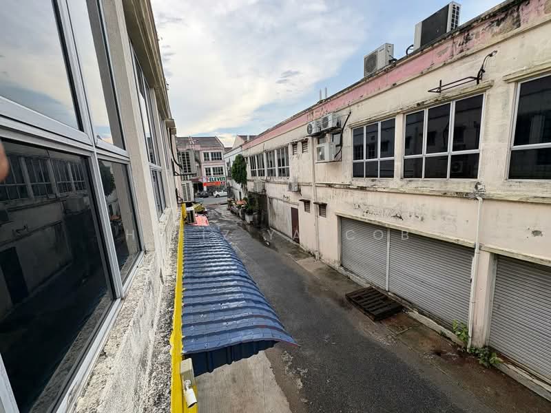 Shop / Office for Sale in Taman Semenyih Sentral (Semenyih) - Hafiz Yaacob - Exterior - PropertyGuru.com.my