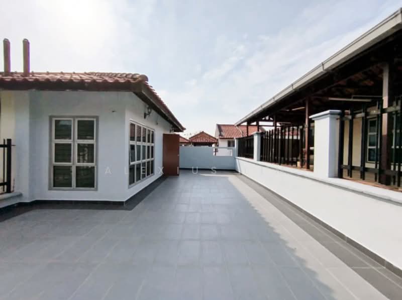 Rumah Teres 2.5 Tingkat untuk Dijual di Taman Sutera (Johor Bahru) - Alexius Lim - Exterior - PropertyGuru.com.my