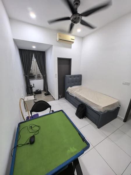 Rumah Teres 2-Tingkat untuk Dijual di Taman Nusa Idaman (Iskandar Puteri (Nusajaya)) - Eddy Tan - Bedroom - PropertyGuru.com.my