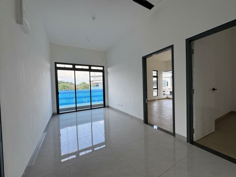 Semi-Detached House for Sale in Bandar Uda Utama (Johor Bahru) - Wenting Lee - Living Room - PropertyGuru.com.my