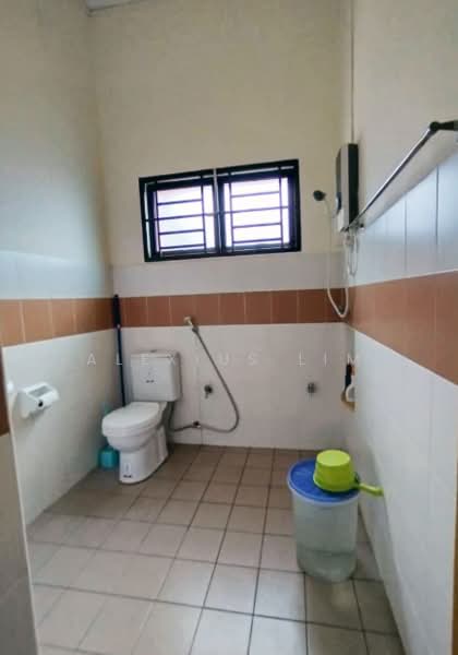 Rumah Berkembar untuk Dijual di Taman Nusa Idaman (Iskandar Puteri (Nusajaya)) - Alexius Lim - Bathroom - PropertyGuru.com.my