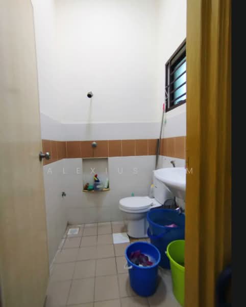 Rumah Berkembar untuk Dijual di Taman Nusa Idaman (Iskandar Puteri (Nusajaya)) - Alexius Lim - Bathroom - PropertyGuru.com.my