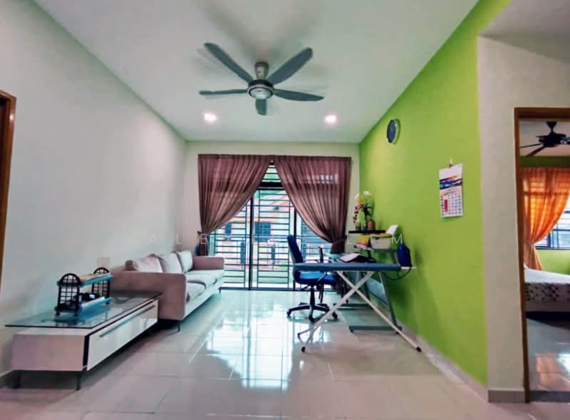 Rumah Berkembar untuk Dijual di Taman Nusa Idaman (Iskandar Puteri (Nusajaya)) - Alexius Lim - Living Room - PropertyGuru.com.my