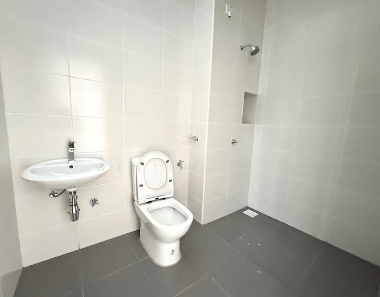 Cluster House for Sale in Eco Botanic (Iskandar Puteri (Nusajaya)) - Wenting Lee - Bathroom - PropertyGuru.com.my