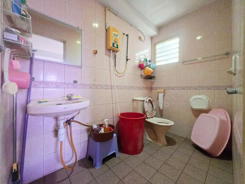 Pangsapuri untuk Dijual di Sri Kinabalu - Zul Syafiq - Bathroom - PropertyGuru.com.my