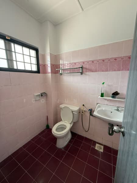2-storey Terraced House for Rent in Iskandar Puteri (Nusajaya) (Johor) - Foo Jun Tao - Bathroom - PropertyGuru.com.my