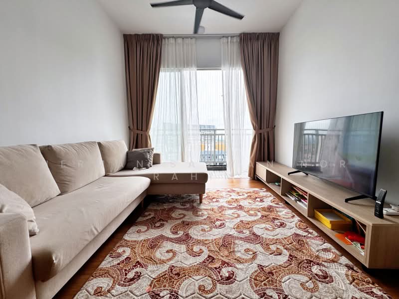 Kondominium untuk Disewa di Residensi Adelia 2 - Herman Sazwan Nor Rahim - Living Room - PropertyGuru.com.my