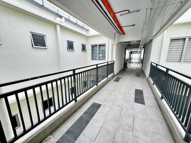 Kondominium untuk Disewa di Residensi Adelia 2 - Herman Sazwan Nor Rahim - Corridor - PropertyGuru.com.my
