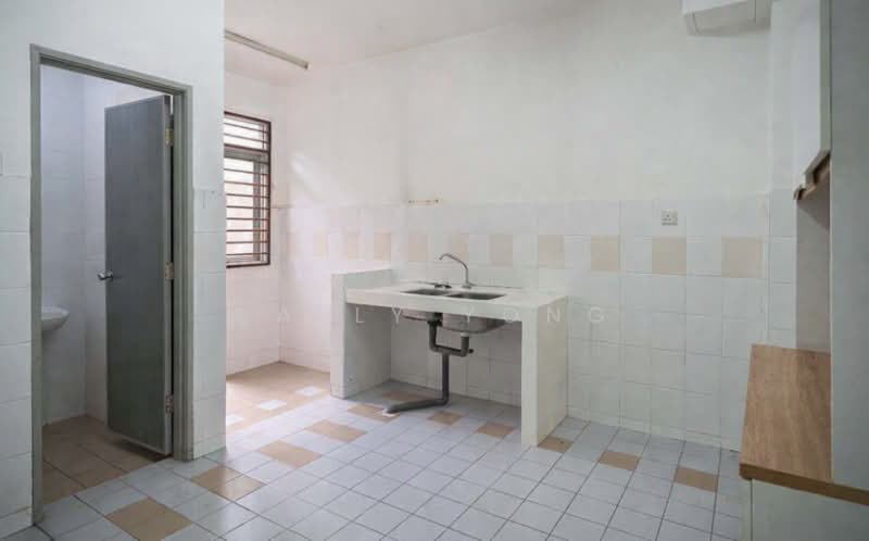 2-storey Terraced House for Rent in Setia Impian (Setia Alam) - Sally Yong - Kitchen - PropertyGuru.com.my