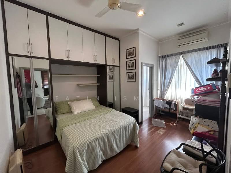 Rumah Teres 3 Tingkat untuk Dijual di Taman Melawati (Ulu Kelang) - Fatin Ismail - Bedroom - PropertyGuru.com.my