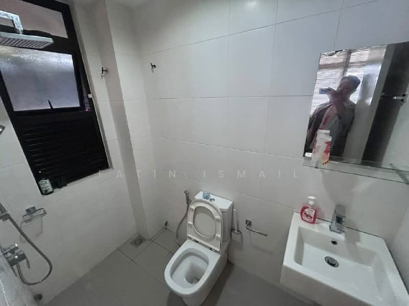Rumah Teres 3 Tingkat untuk Dijual di Taman Melawati (Ulu Kelang) - Fatin Ismail - Bathroom - PropertyGuru.com.my